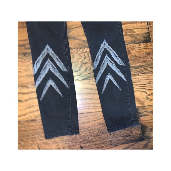 FREE PEOPLE black skinny jeans -size 28 - Picture 3 of 13